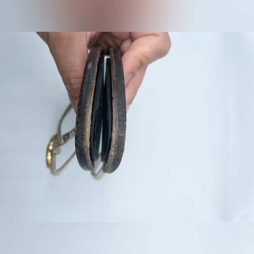 Gucci Metallic Gold leather GG marmont thong sandals flat EU 39.5 - Picture 8 of 12